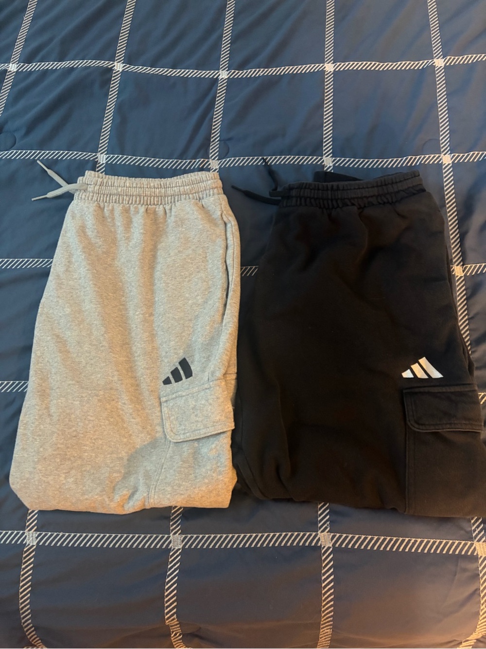 Mens Adidas Tech Cargo Sweatpants (Lot of 2) Size XL Black & Grey